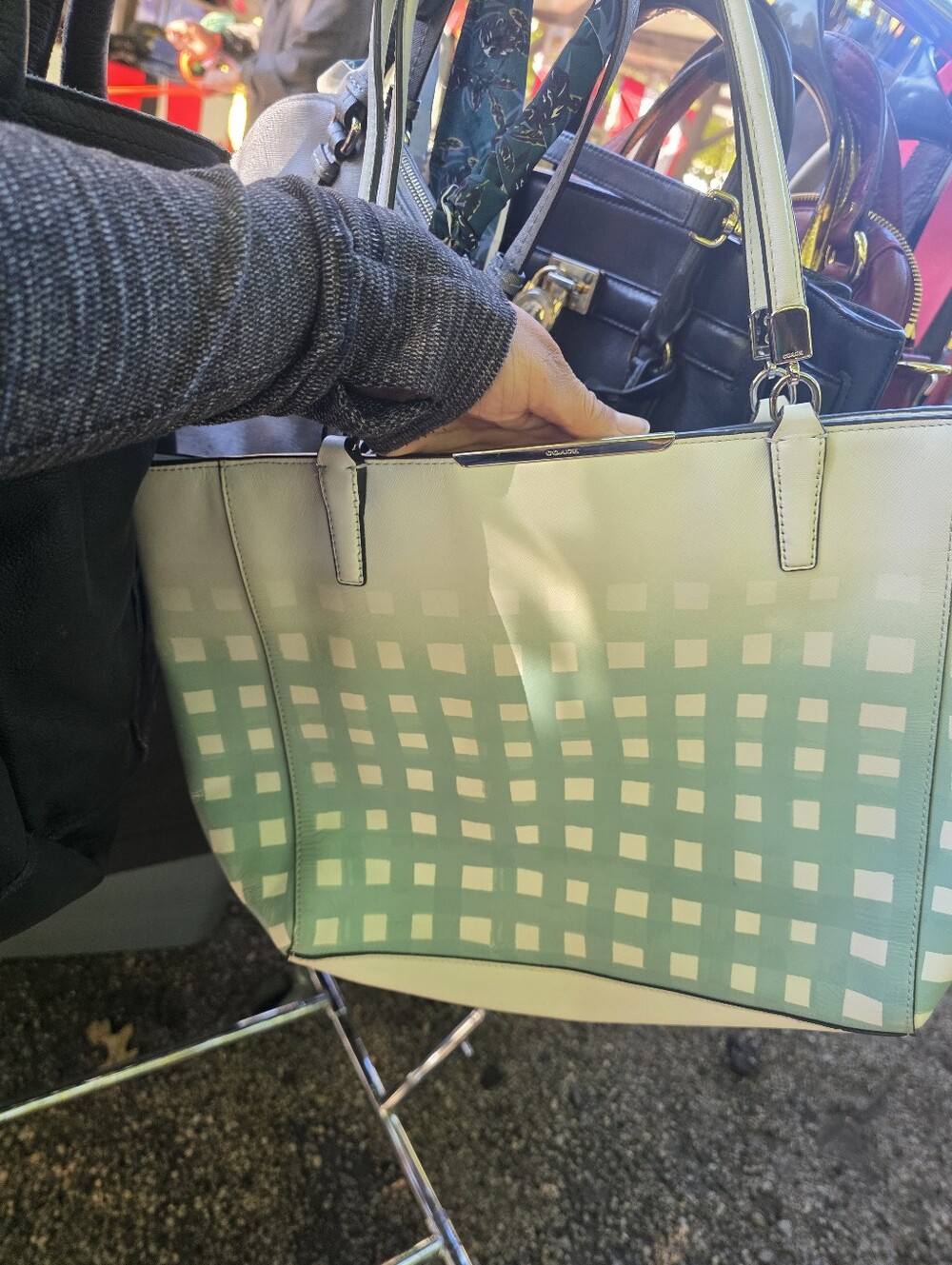 Coach Tote For Live Sale